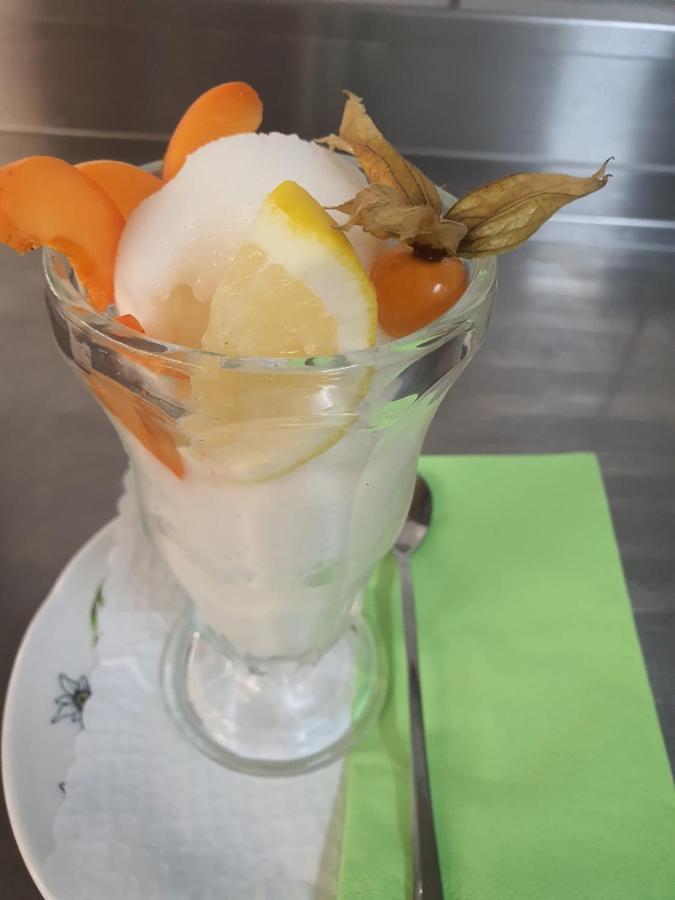 Hotel Hotel-restaurant-linde 2*